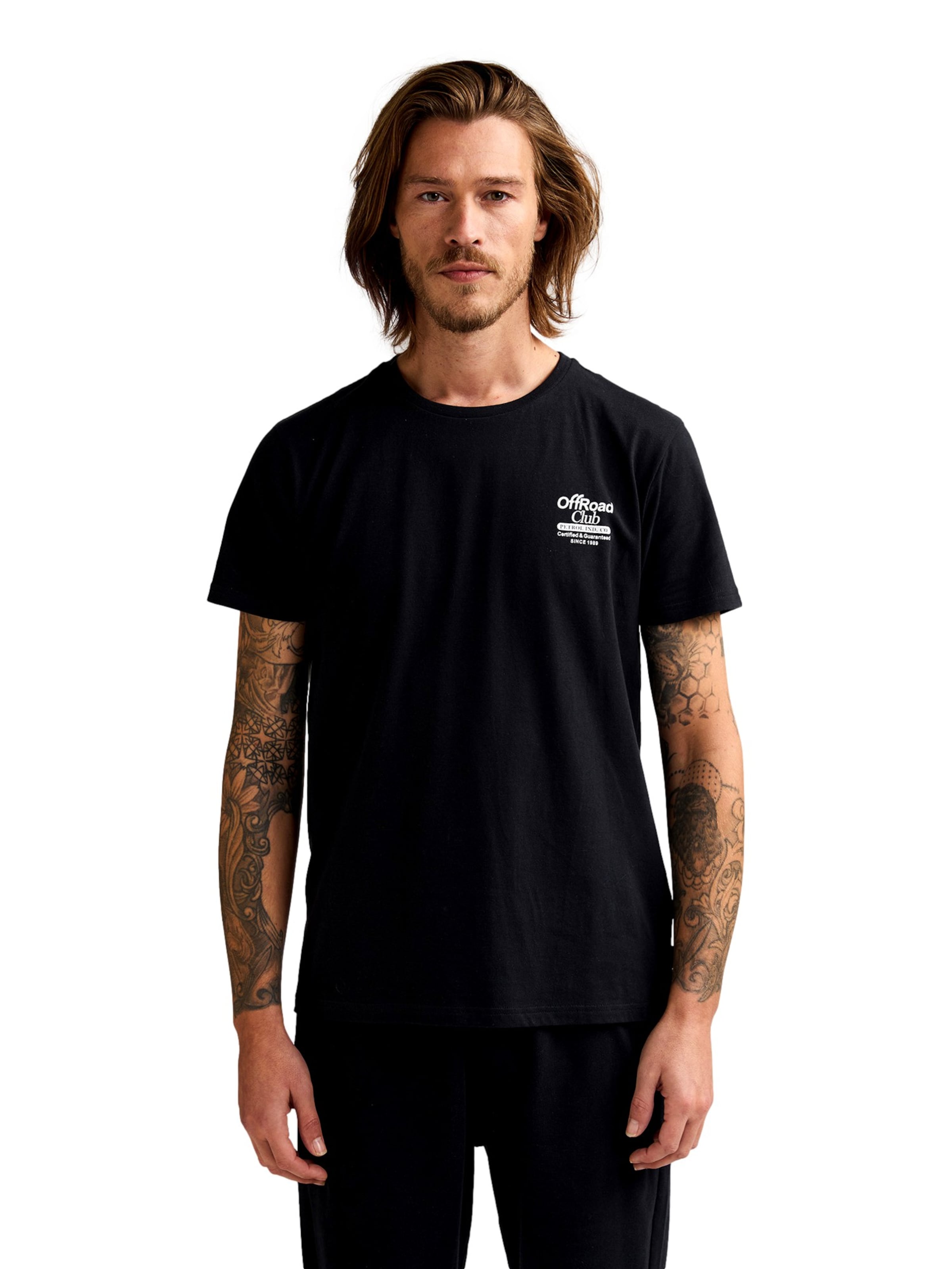 T-Shirt Petrol Industries en noir : devant