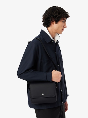 LACOSTE - Mala de ombro 'Lacoste Petit sac messenger Homme Langon Petit Piqué Noir' em preto