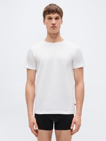 LEVI'S ® Shirt in White: front