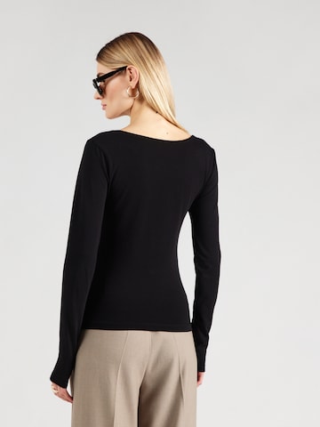 Tricou 'Luise' de la ABOUT YOU pe roșu