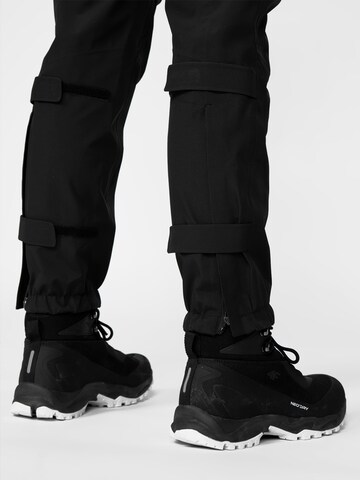 4F Regular Sports trousers 'FNK' in Black