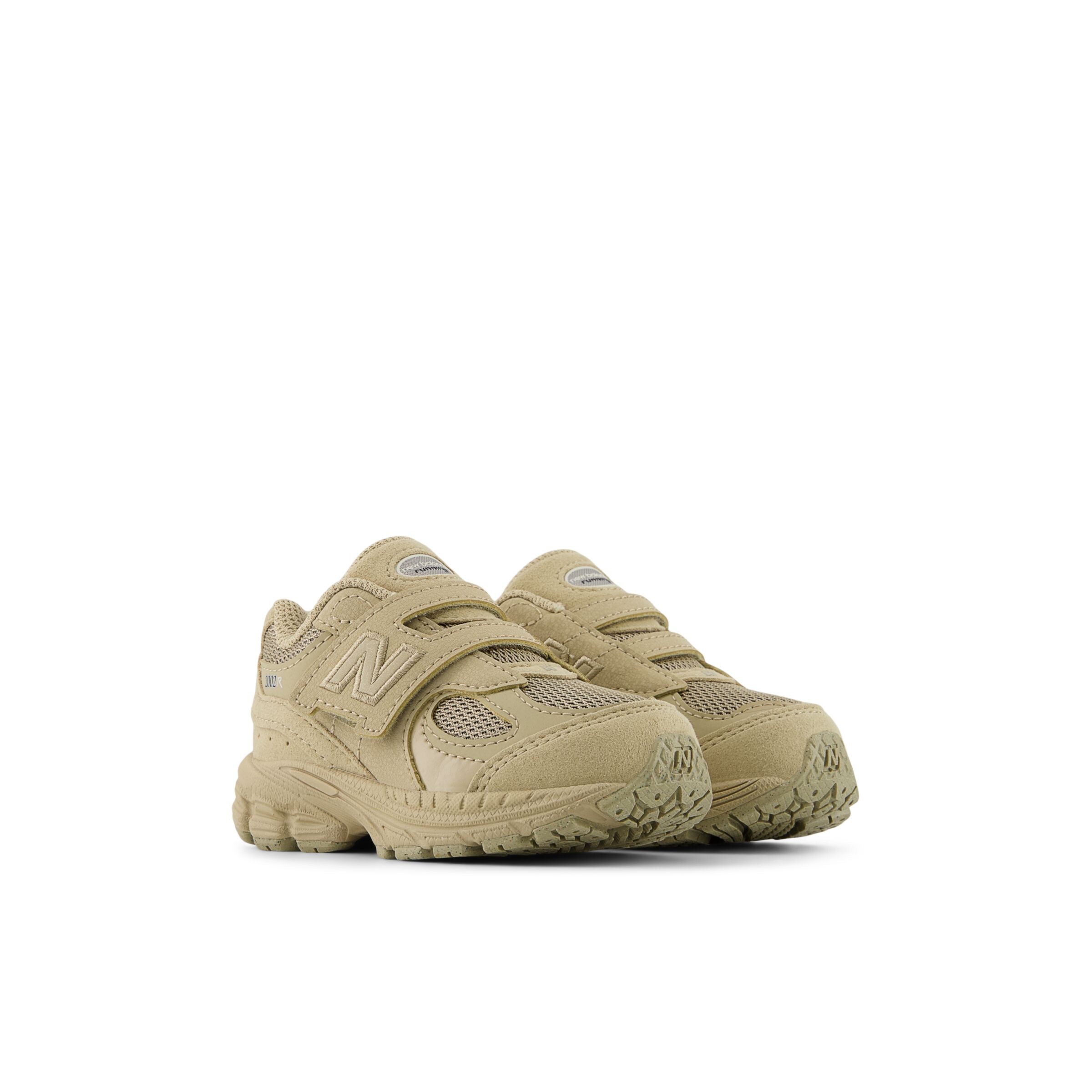 new balance Sneakers '2002' in Beige