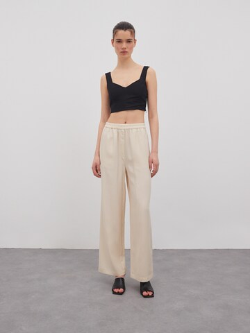 Wide leg Pantaloni 'Benja' di EDITED in beige