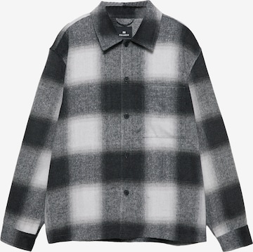 Veste mi-saison Pull&Bear en noir : devant