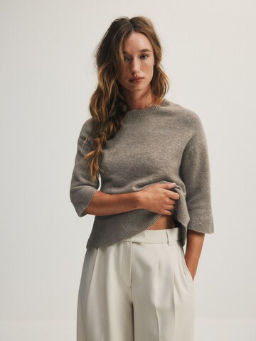 The Set Shirt in Beige: front