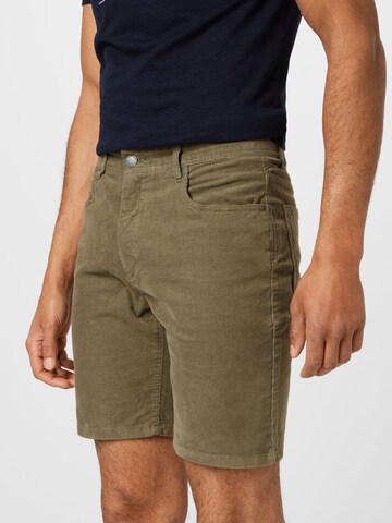 Cotton On Slimfit Shorts in Grün