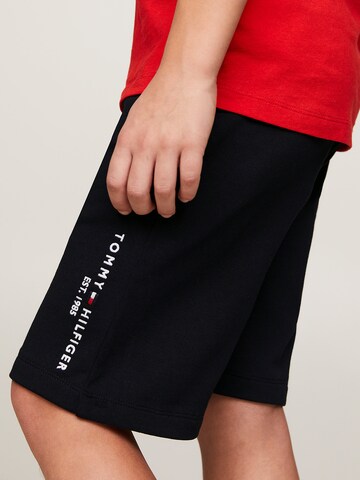 TOMMY HILFIGER Regular Shorts 'Essential' in Blau