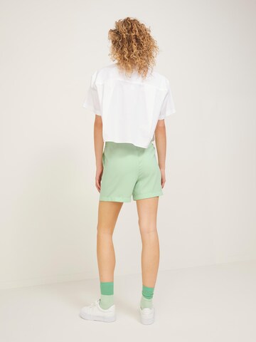 JJXX regular Παντελόνι 'Poppy' σε πράσινο