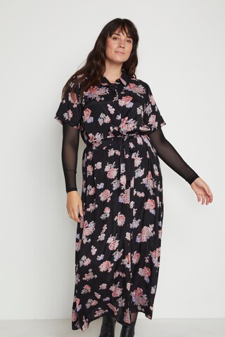 Robe-chemise 'Cilone' KAFFE CURVE en noir : devant