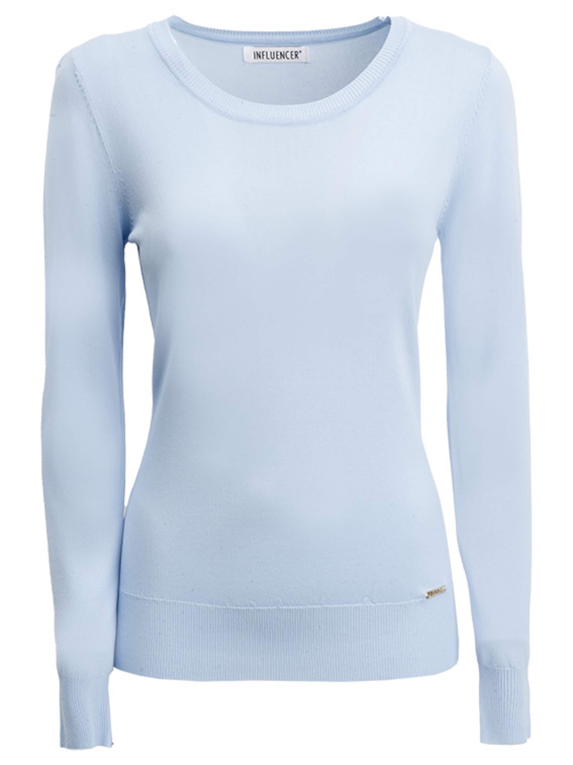 Influencer Svetr – modrá: přední strana