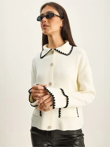 Bianco Lucci Knit cardigan in Beige