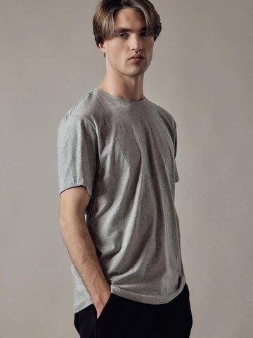 Chemise folklorique 'T-Shirt Girocollo Blu e Grigio Chiaro Melange - Set da 2' OWN Off With Nature en bleu