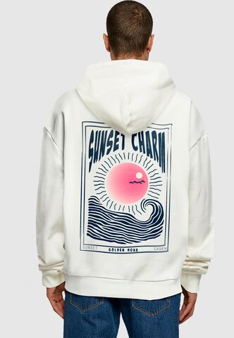 Sweat-shirt 'Sunset Charm' Merchcode en blanc : devant