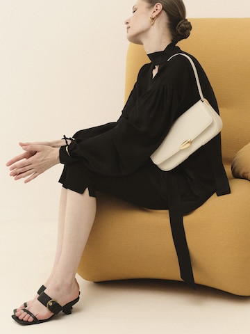 MAESTOSO Handtasche 'Noa Slim'‌‌‌‌‌‌‌ in Beige
