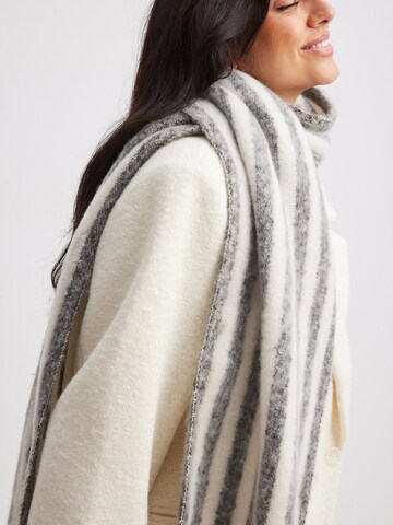 NA-KD Scarf in Beige: front