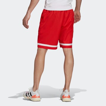 ADIDAS SPORTSWEAR - regular Pantalón deportivo en rojo