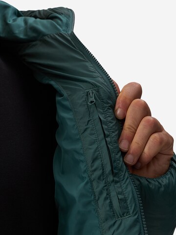 4F - Chaqueta deportiva en verde
