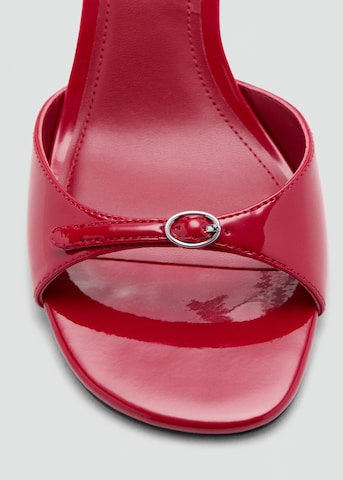 Zoccoletto 'MADE' di MANGO in rosso
