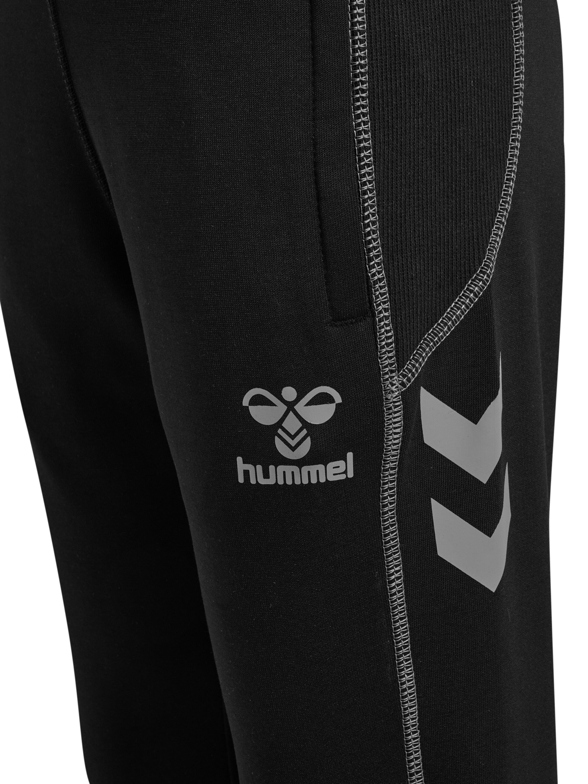 Hummel Regular Sporthose in Schwarz