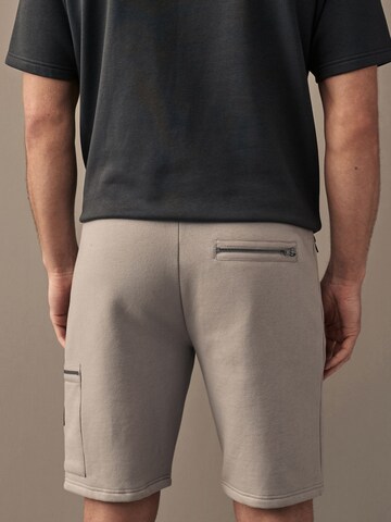 Regular Pantalon Next en gris