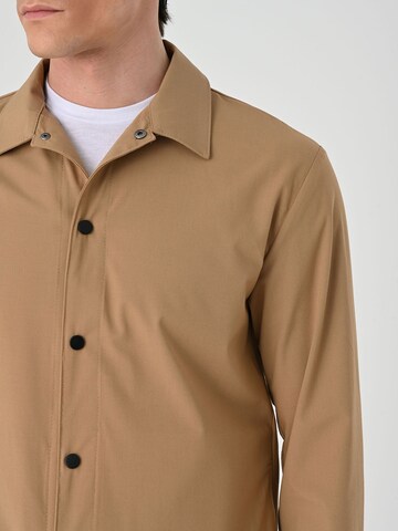 Antioch Between-season jacket in Beige