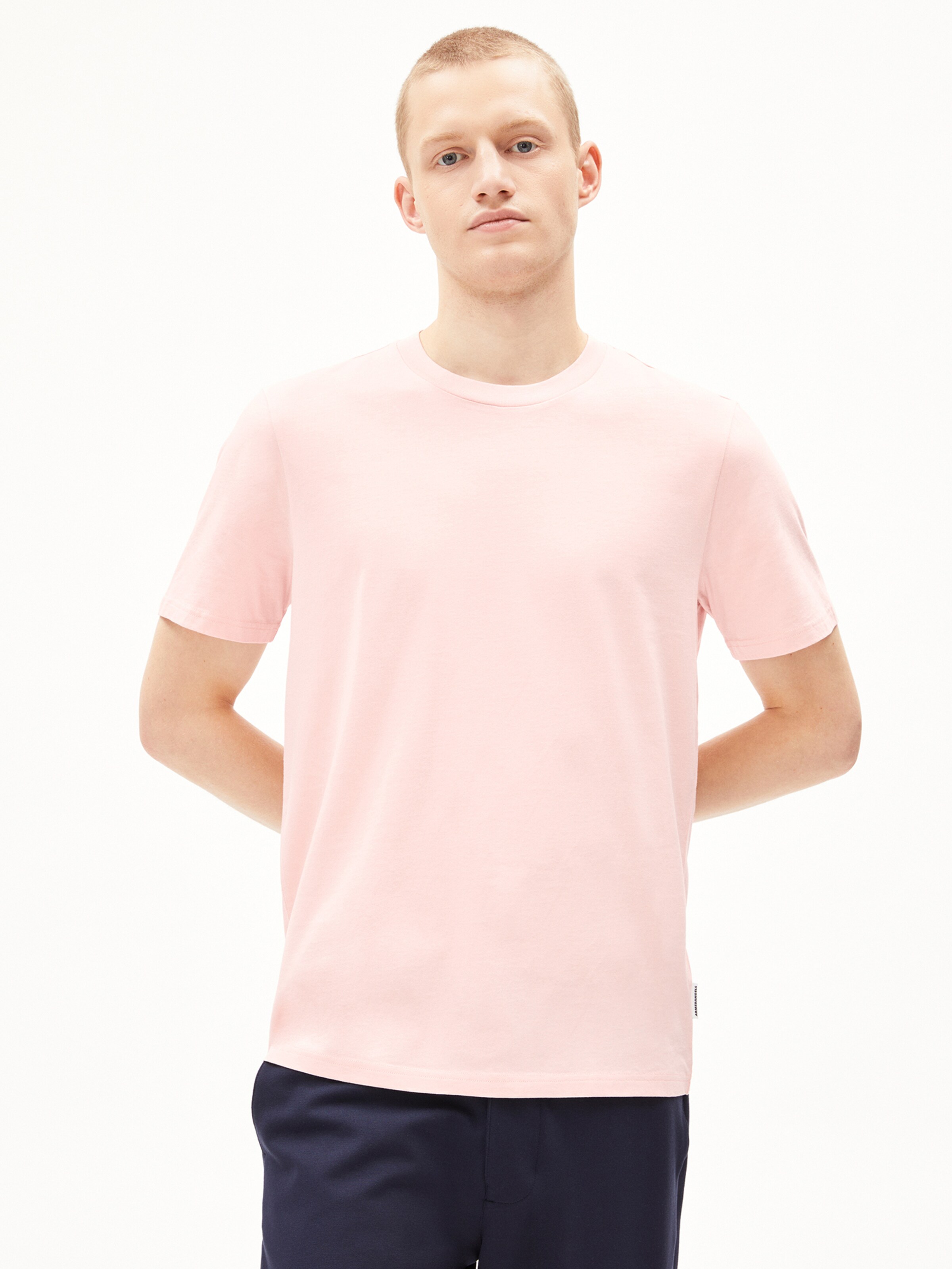 ARMEDANGELS Regular Fit T-Shirt ' JAAMES ' in Pink: Vorderseite