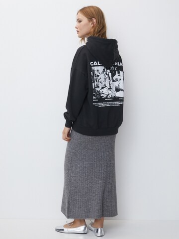 Pull&Bear Sweatshirt in Schwarz