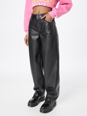 LEVI'S ® Loosefit Broek in Zwart: voorkant