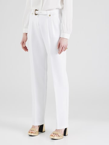 Versace Jeans Couture regular Παντελόνι πλισέ σε λευκό: μπροστά