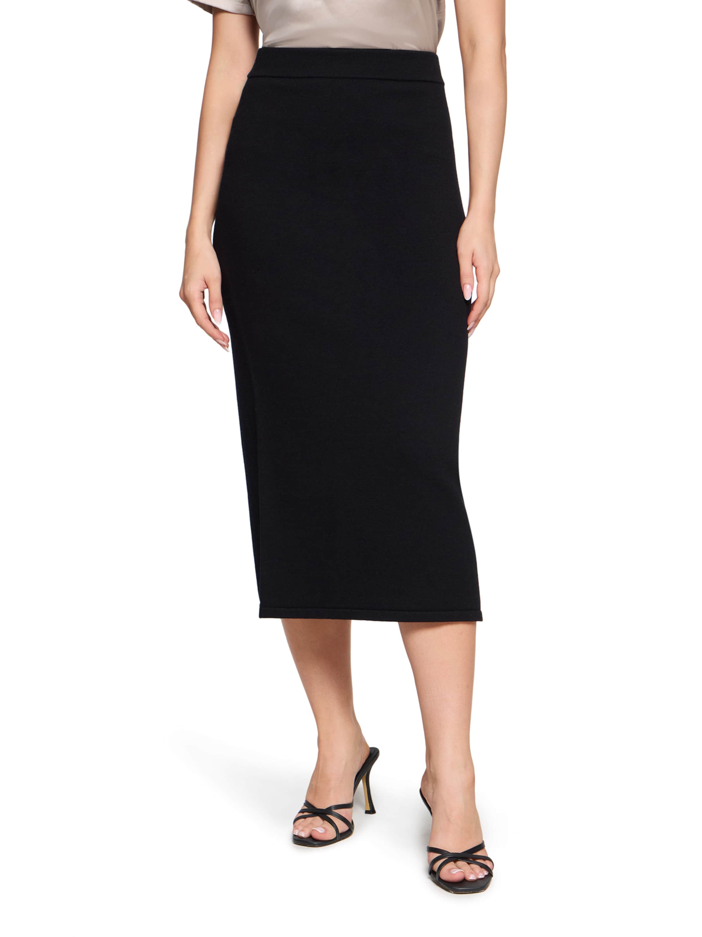 Jupe Betty Barclay en noir : devant