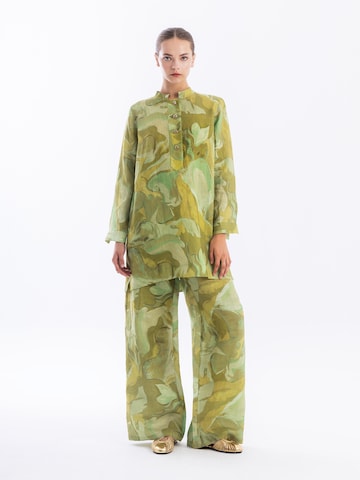 Haris Cotton Tunic in Green: front