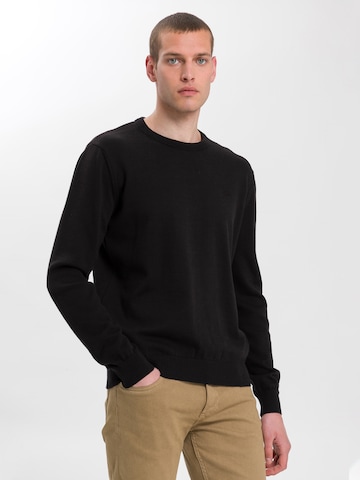 Cross Jeans Sweater in Black: front