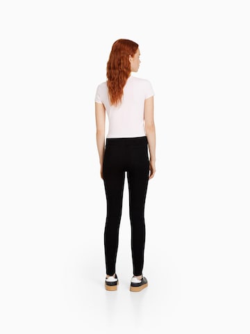 Bershka Skinny Jeans pajkice | črna barva