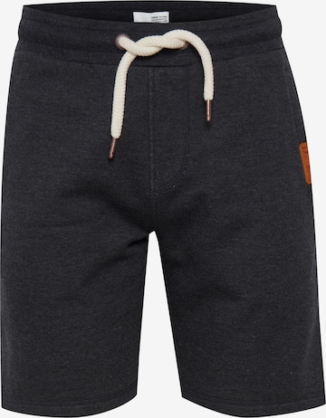 !Solid Shorts 'Trippo' in Grau: predná strana
