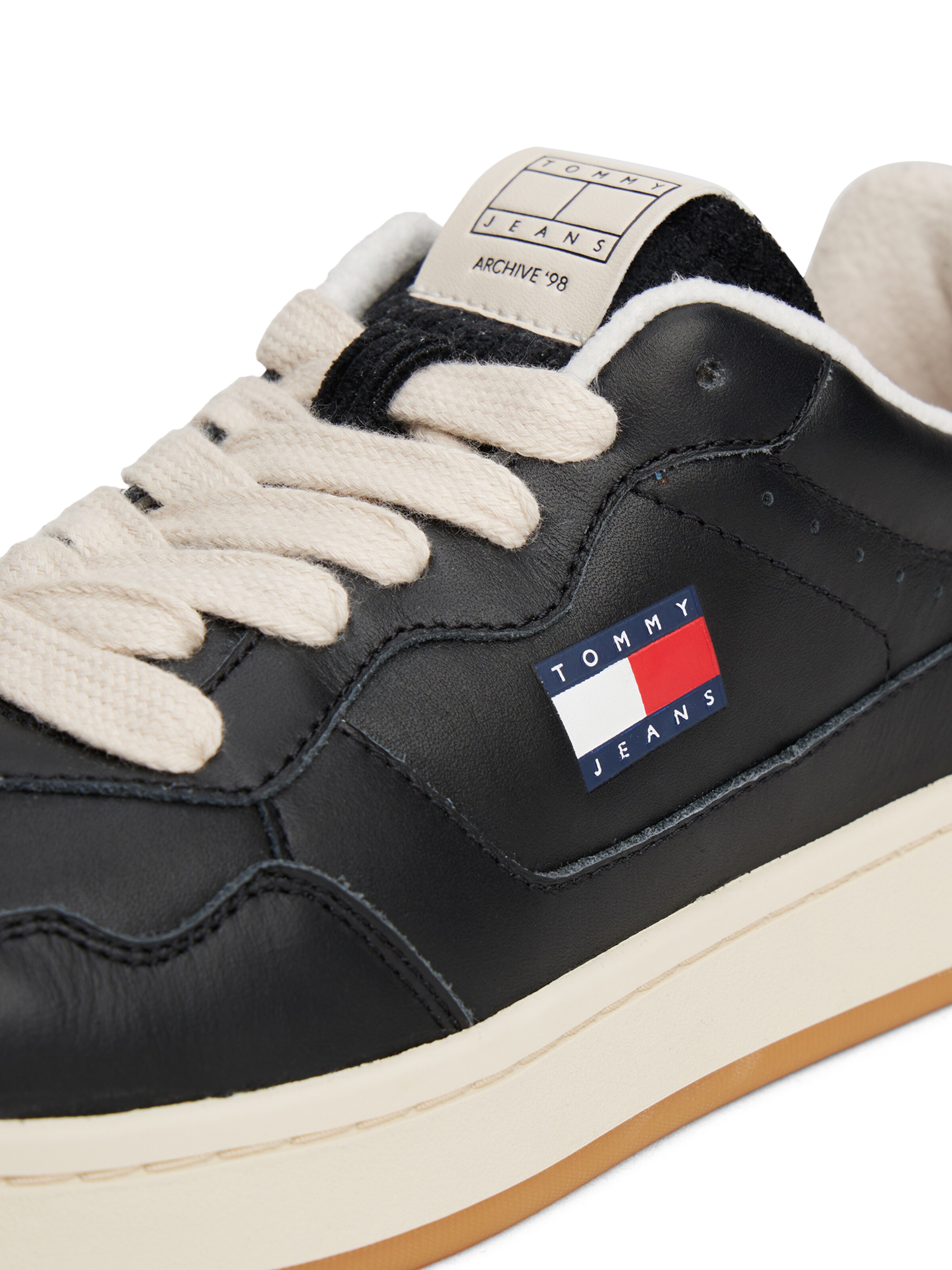 Sneaker low 'Archive '98' de la Tommy Jeans pe negru