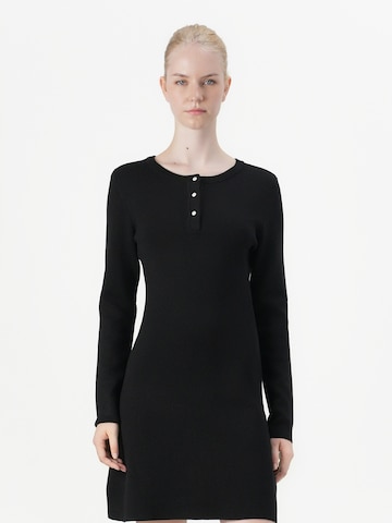 Robes en maille ONLY en noir : devant