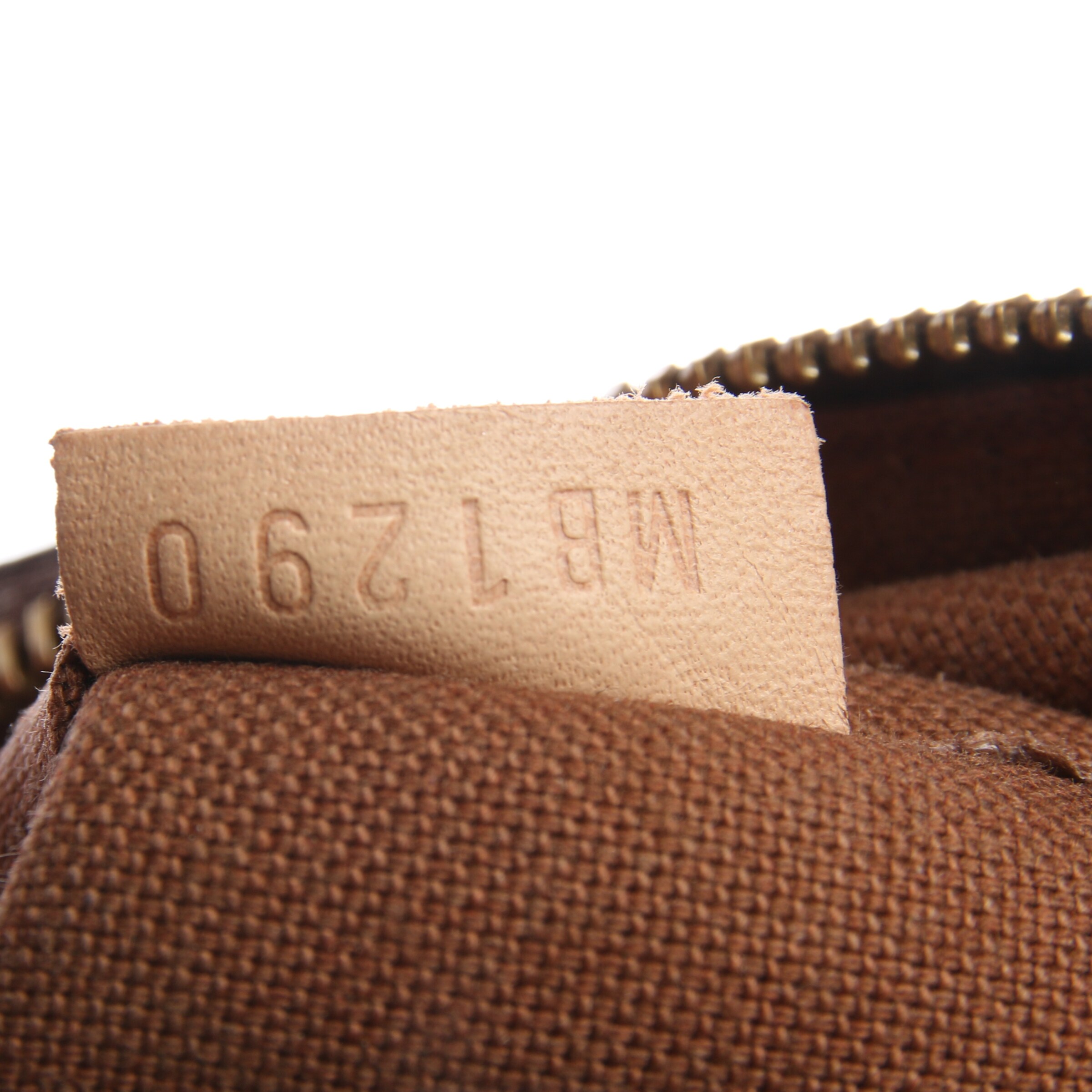 Louis Vuitton Bag in One size in Brown