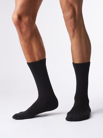 Von Jungfeld Socks 'einfarbiges Bundle' in Black