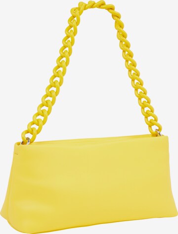 Tommy Jeans Shoulder Bag in Yellow