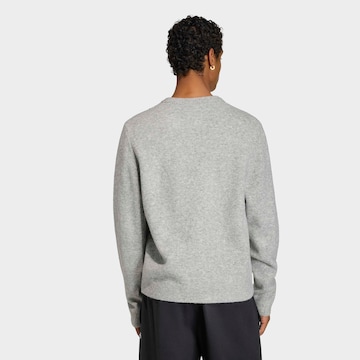 ADIDAS ORIGINALS Pullover 'Trefoil Essentials' in Grau