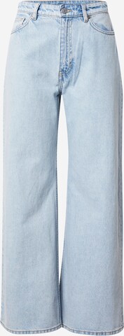 Monki Wide leg Jeans in Blue: front