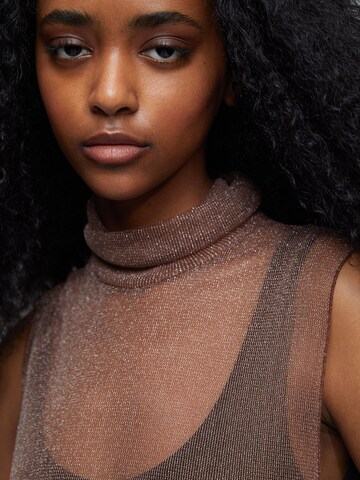 Pull&Bear Kleid in Beige