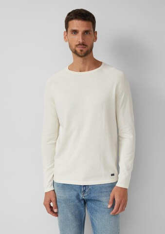 s.Oliver Svetr – bílá: přední strana