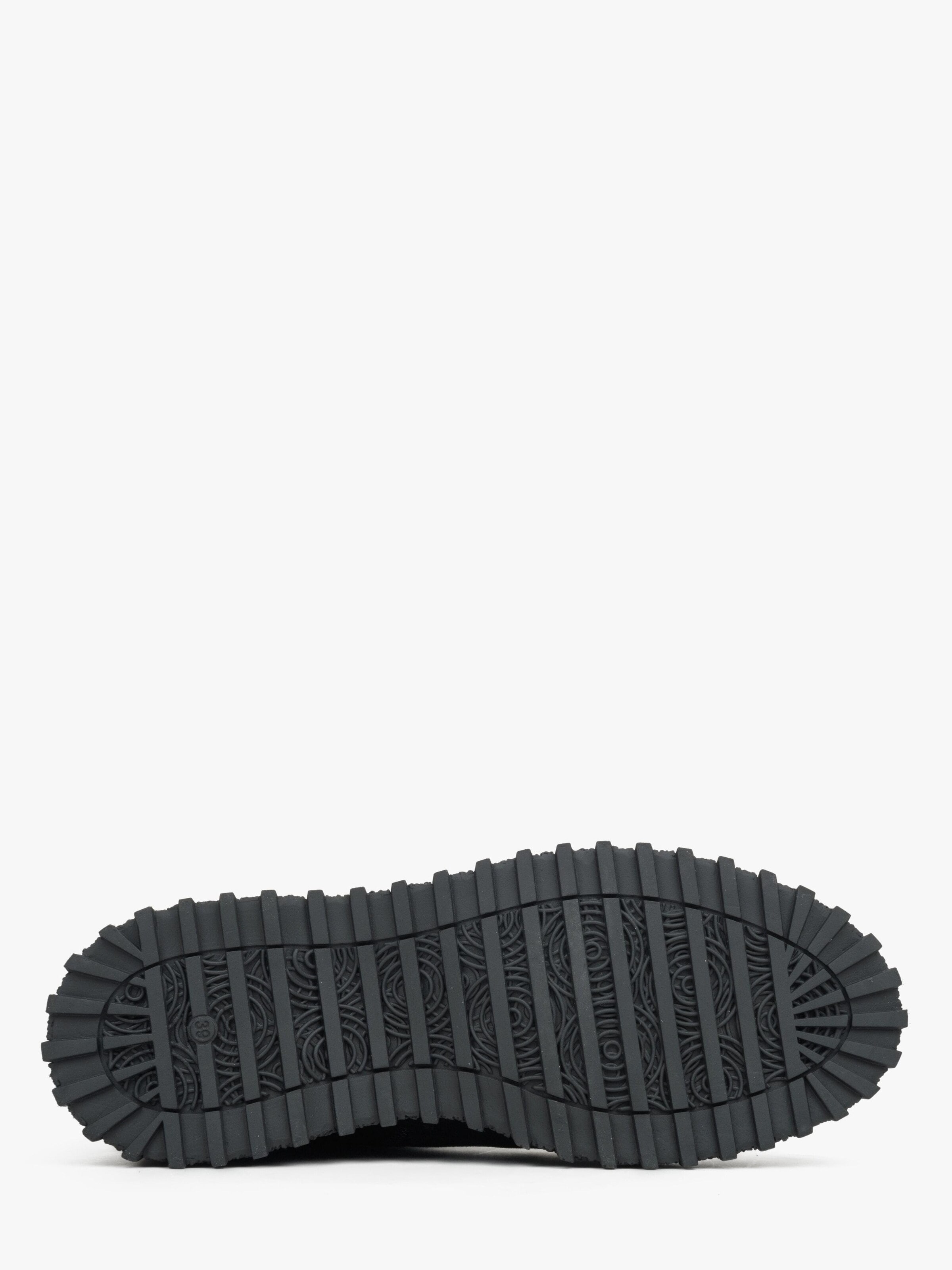 Estro Ankelboots '22-8951' i svart