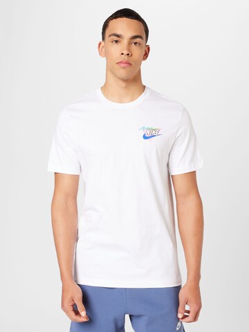 Nike Sportswear - Camisa em branco: frente