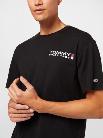 Tommy Jeans - Camiseta en negro