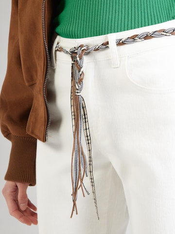 ZABAIONE - Loosefit Vaquero 'Ju44lia' en blanco