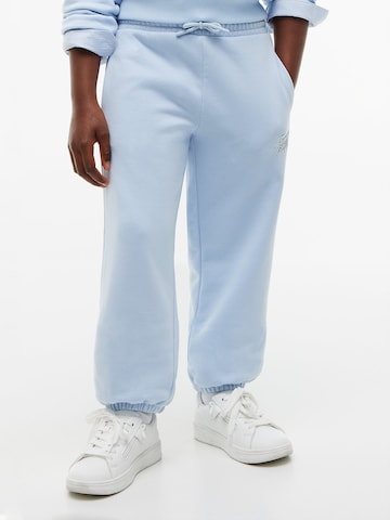 Effilé Pantalon TOMMY HILFIGER en bleu : devant