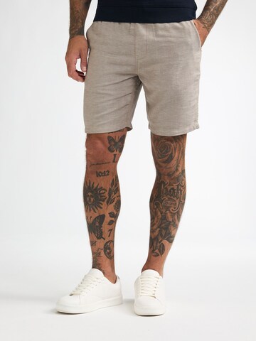 PETROL INDUSTRIES MEN Regular Pants in Beige