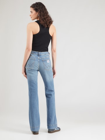 WRANGLER Flared Jeans in Blau: Rückseite